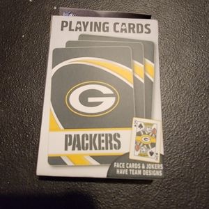 New In Package NFL Green Bay Packers playing cards plastic